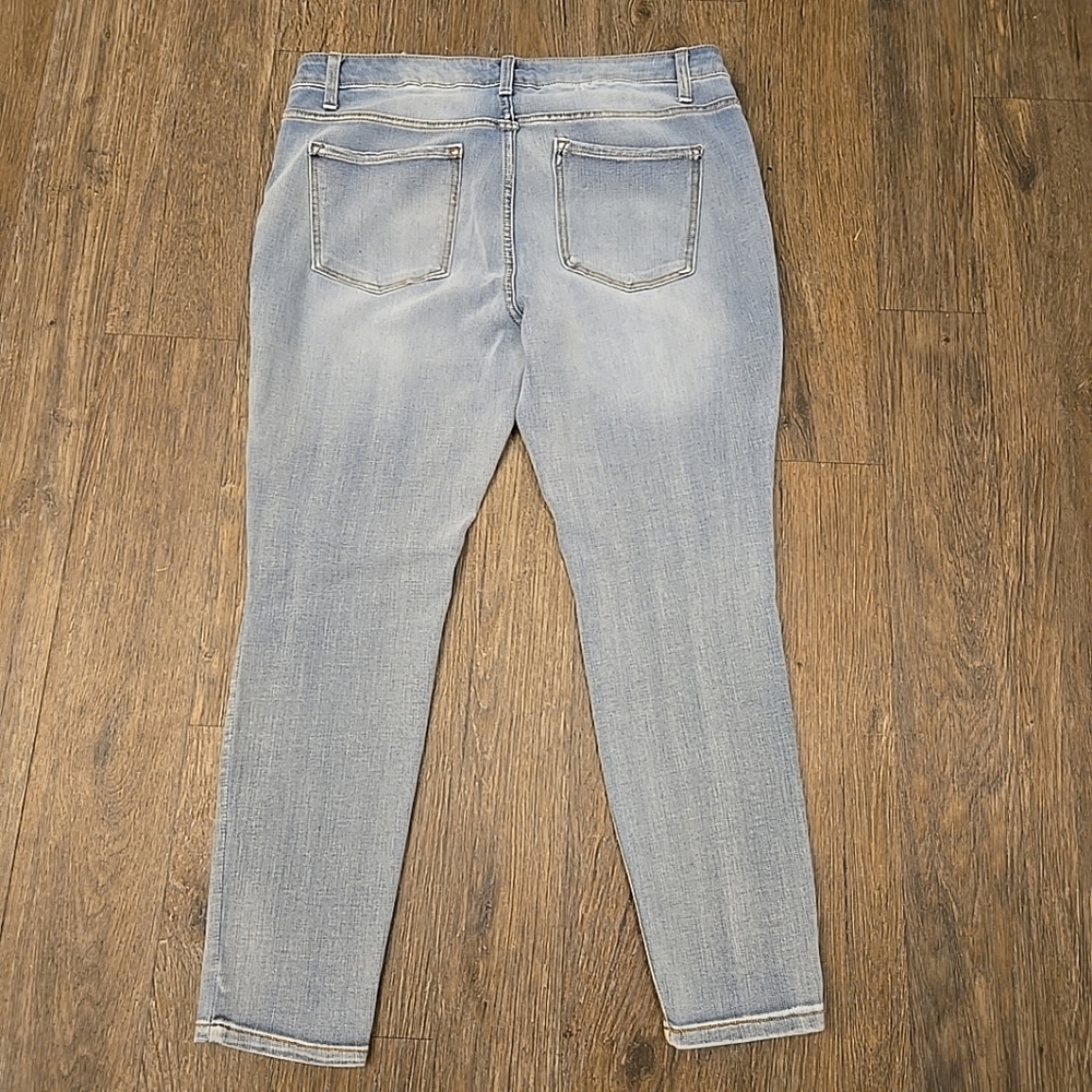 Time and Tru Size 16 Womens Ladies Blue Jeans Petite High Rise Skinny Cotten - Picture 2 of 4
